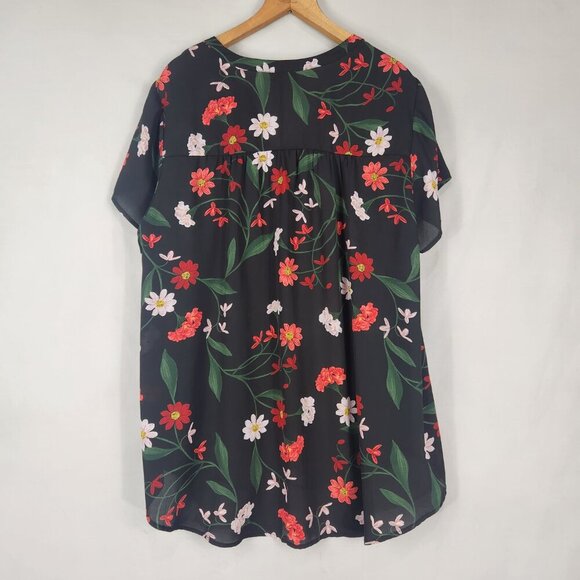 Torrid Chiffon V Neck Black Floral Blouse Women's 1x Shirt Top High Low Whimsy - Picture 2 of 7
